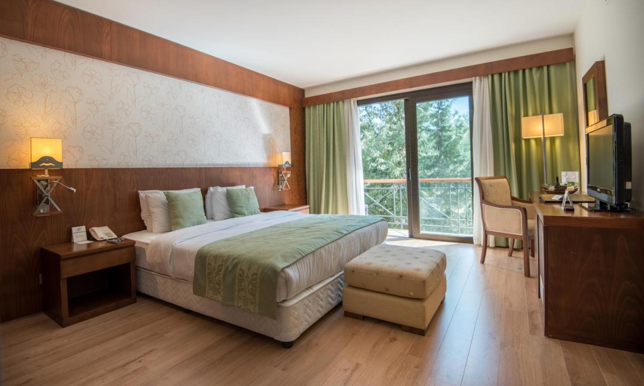 Korineum Golf&Beach Resort Agios Georgios  Exterior foto